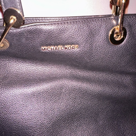 Michael Kors black pebbled leather - Picture 2 of 6